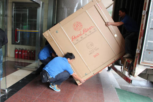 海林钢琴贵重工艺品无忧运